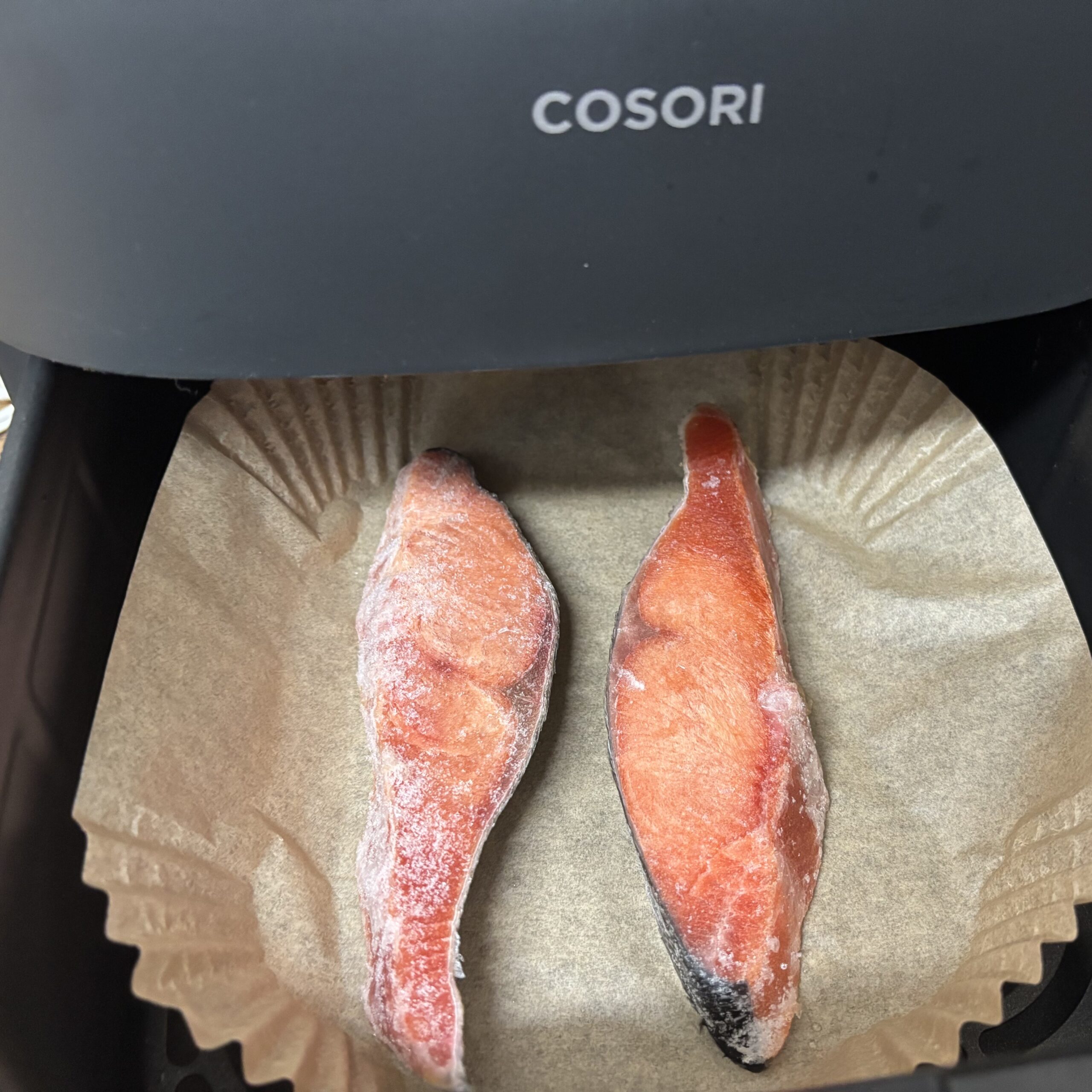 cosori-ノンフライヤー-冷凍鮭
