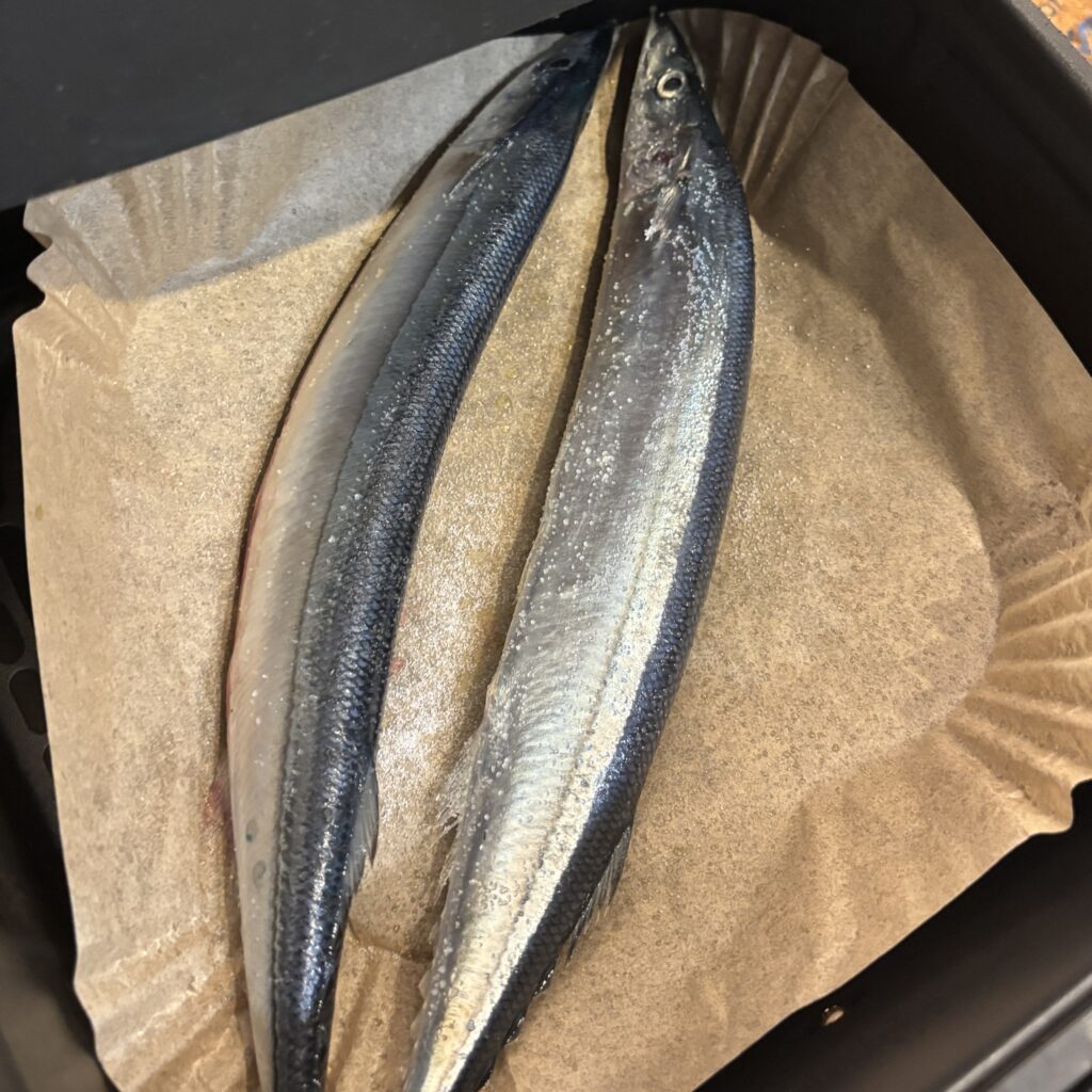 冷凍さんまを解凍してCOSORIで焼く