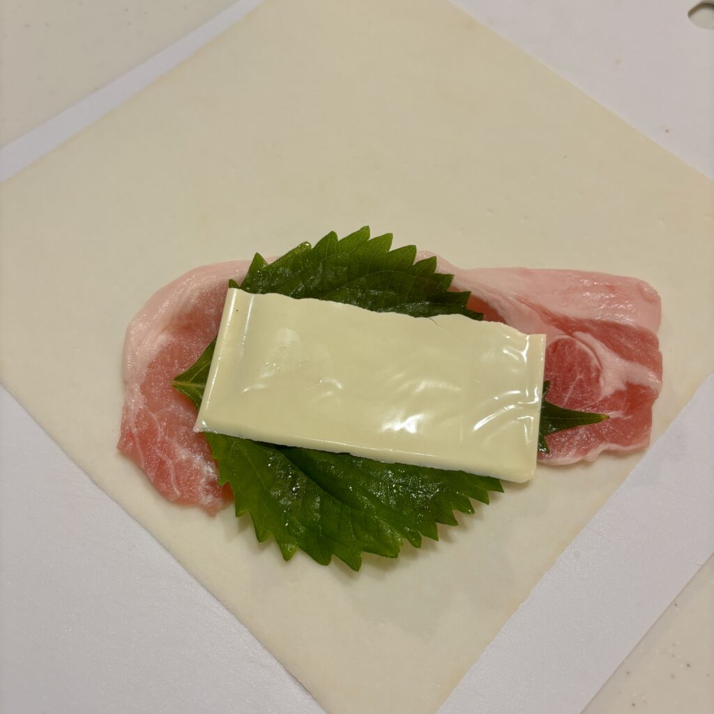 COSORI 豚しそチーズ春巻き レシピ